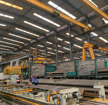 Vaststaande grondslag type toploze torenkraan 10 ton PT6515-10